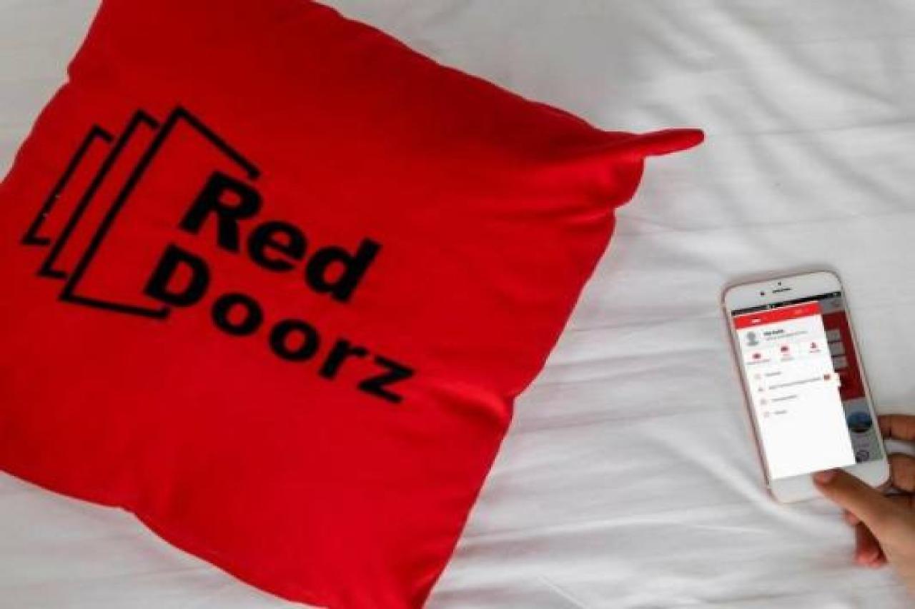 Hôtel Reddoorz Near Taman Bekapai à Balikpapan  Extérieur photo